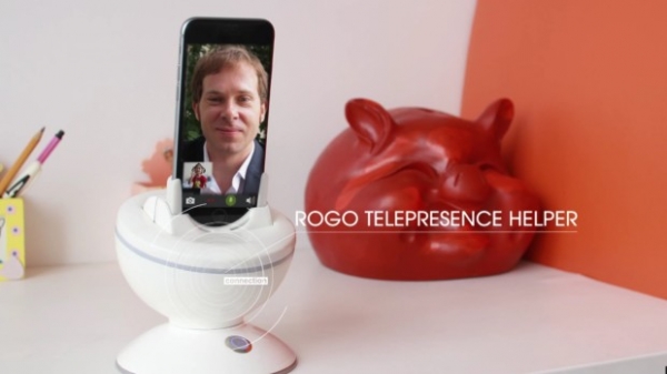 「奇酷」買個手機充電座，回家才發現是個機器人